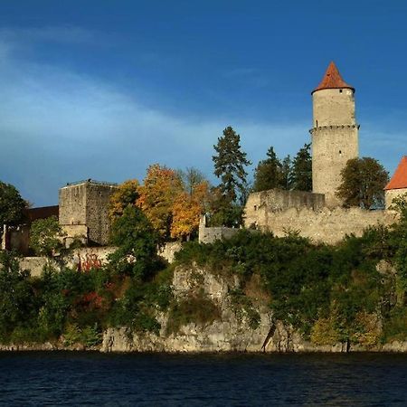 Hotel Bungalovy Zvikov Zvíkovské Podhradí Exteriér fotografie